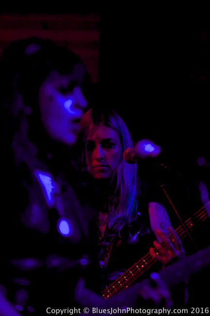 Death Valley Girls, Mississippi Studios, photo by John Alcala