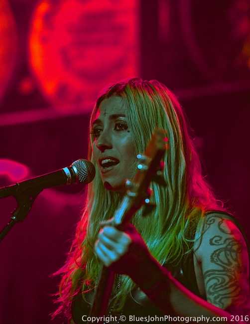 Death Valley Girls, Mississippi Studios, photo by John Alcala