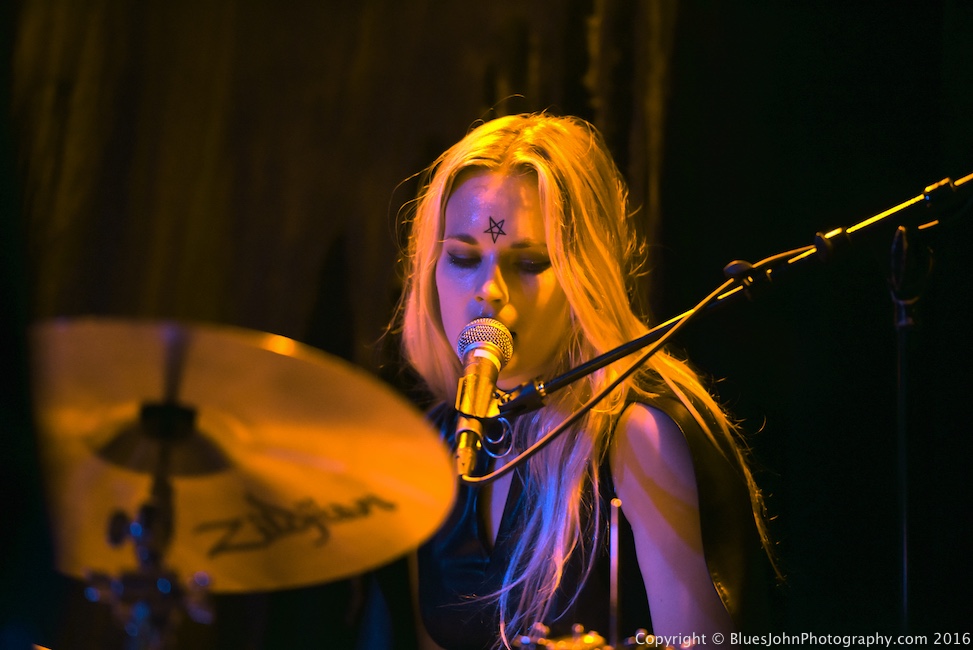 Death Valley Girls, Mississippi Studios, photo by John Alcala