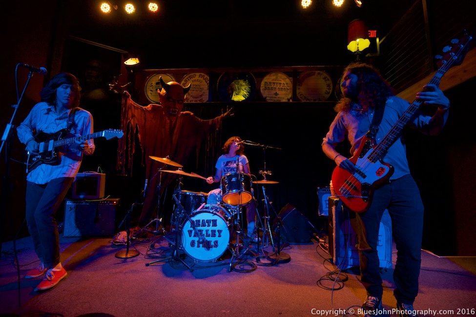 The Shivas, Mississippi Studios, photo by John Alcala