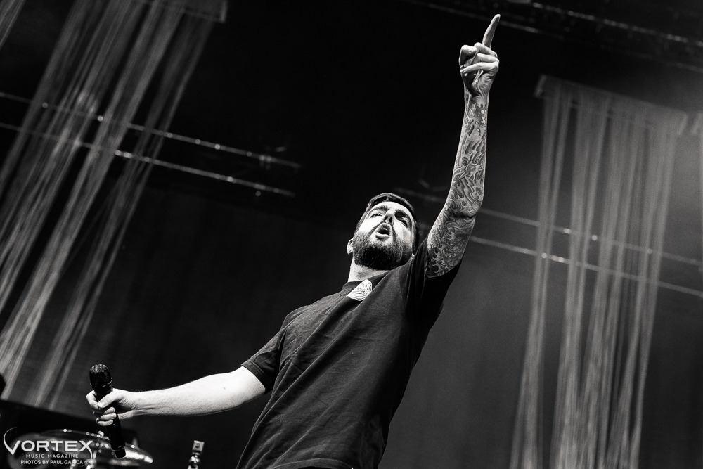 A Day To Remember, Sunlight Supply Amphitheater, photo by Paul Garcia