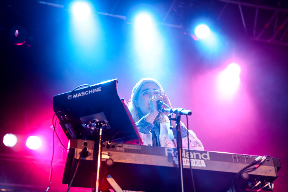 Shura, Roseland Theater, photo by Sydnie Kobza