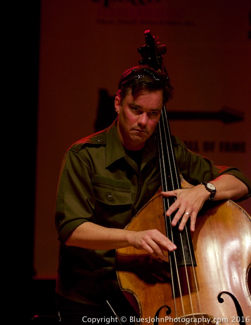 3 Leg Torso, Oregon Music Hall of Fame, Aladdin Theater, photo by John Alcala