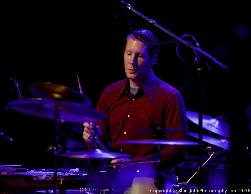 3 Leg Torso, Oregon Music Hall of Fame, Aladdin Theater, photo by John Alcala