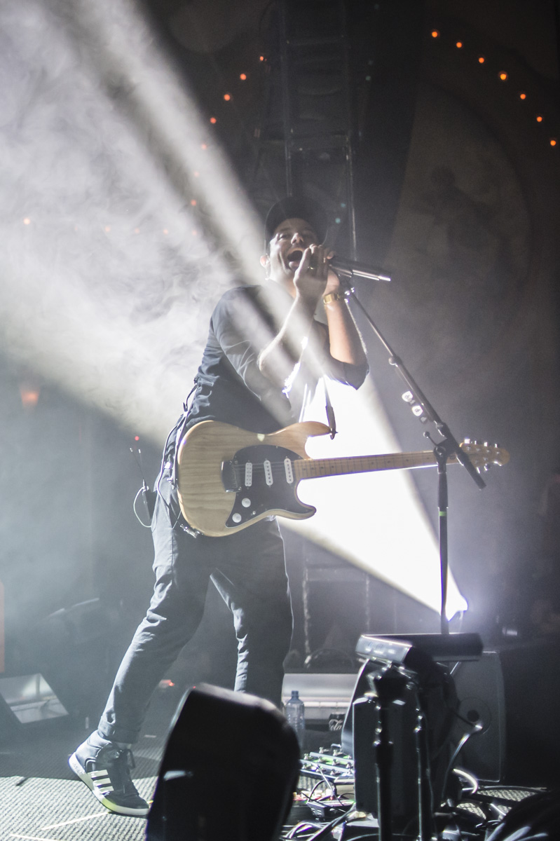 Phantogram, Crystal Ballroom, photo by Jordan Sleeth