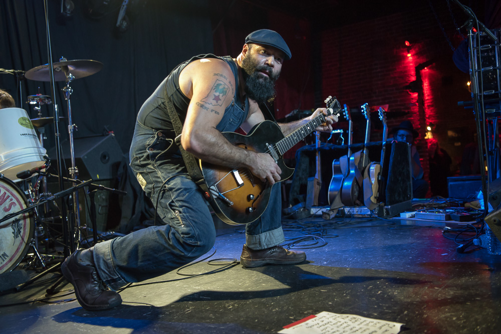 The Reverend Peyton's Big Damn Band, Dante's, photo by Miss Ellanea