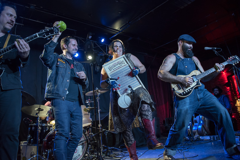 The Reverend Peyton's Big Damn Band, Dante's, photo by Miss Ellanea