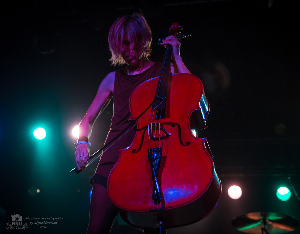 Helen Money, Roseland Theater, photo by Alyssa Herrman