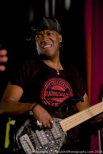 Dan Reed Network, Star Theater, photo by John Alcala