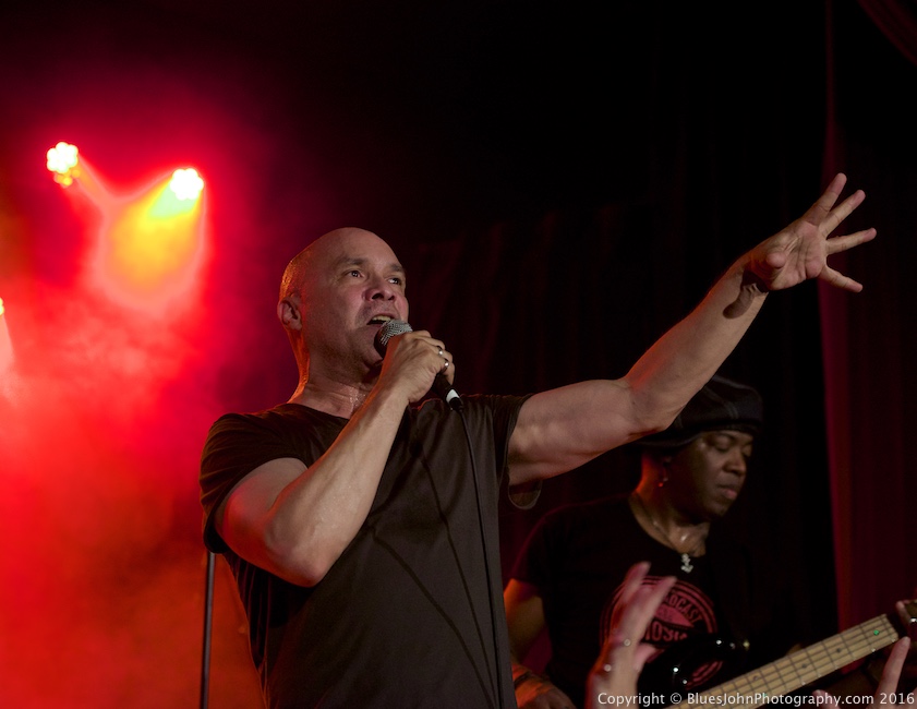 Dan Reed Network, Star Theater, photo by John Alcala