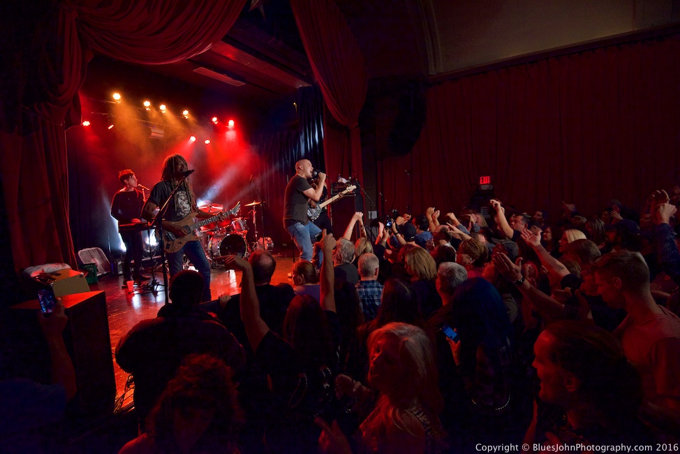 Dan Reed Network, Star Theater, photo by John Alcala