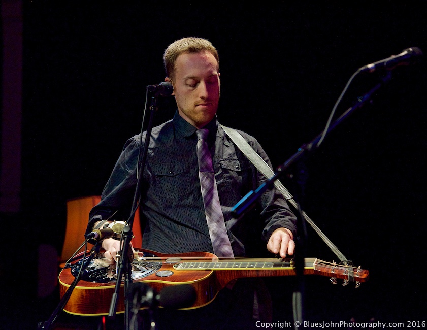 Sierra Hull, Alberta Rose Theatre, photo by John Alcala