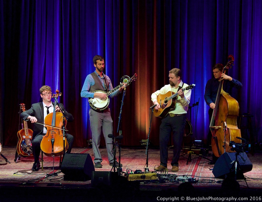The Hollerbodies, Alberta Rose Theatre, photo by John Alcala