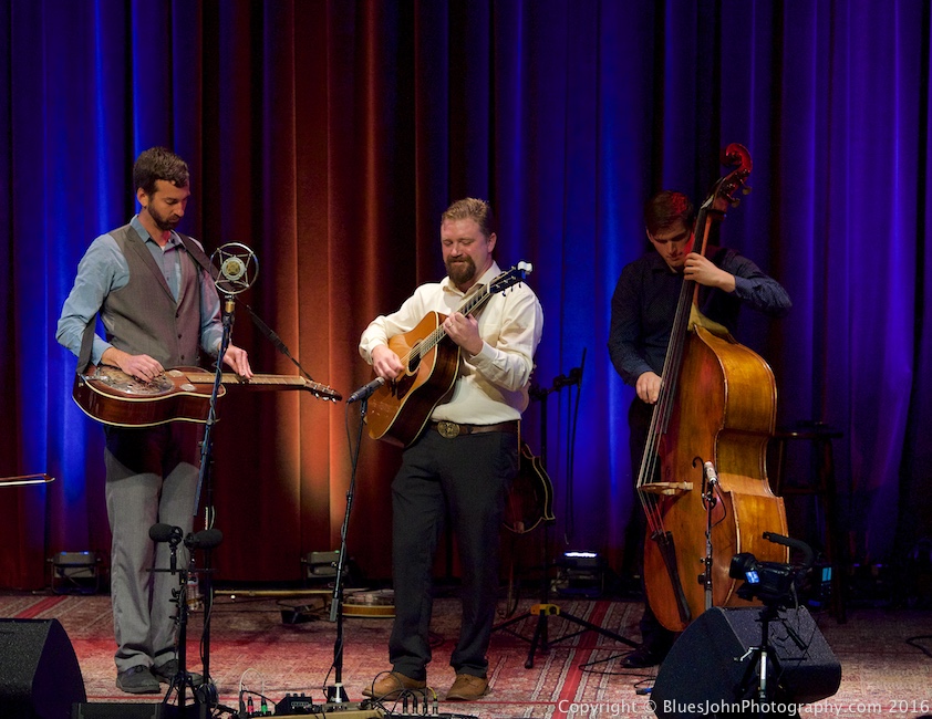 The Hollerbodies, Alberta Rose Theatre, photo by John Alcala