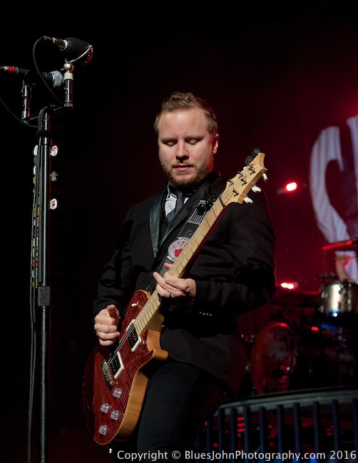 Shinedown, Moda Center, photo by John Alcala