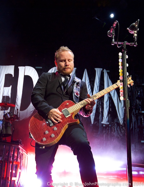 Shinedown, Moda Center, photo by John Alcala