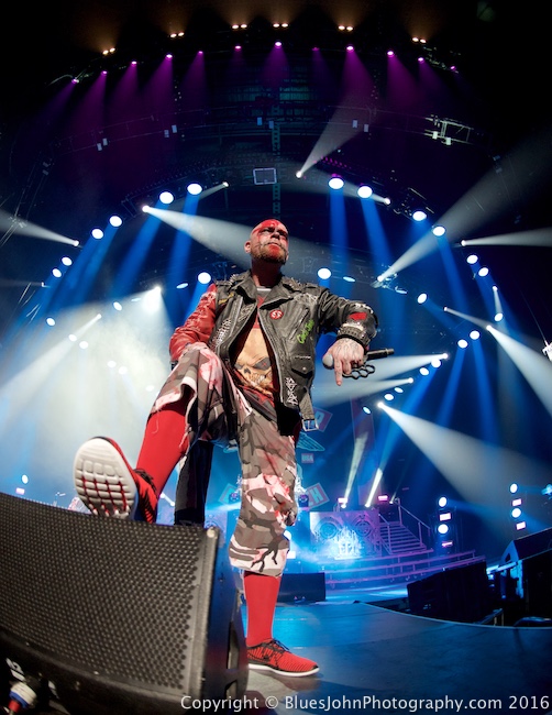 Five Finger Death Punch, Moda Center, photo by John Alcala