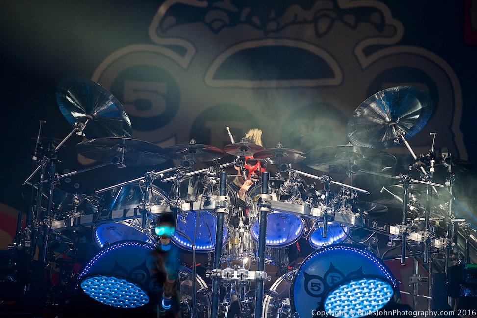 Five Finger Death Punch, Moda Center, photo by John Alcala
