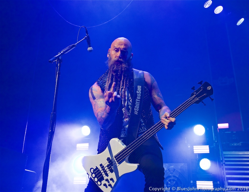 Five Finger Death Punch, Moda Center, photo by John Alcala