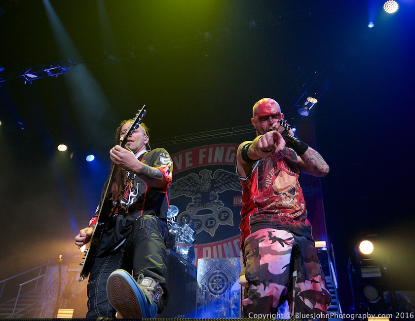 Five Finger Death Punch, Moda Center, photo by John Alcala