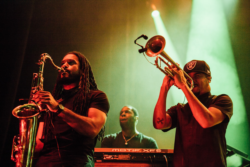 Lauryn Hill, Keller Auditorium, Portland'5 Centers for the Arts, photo by Tojo Andrianarivo