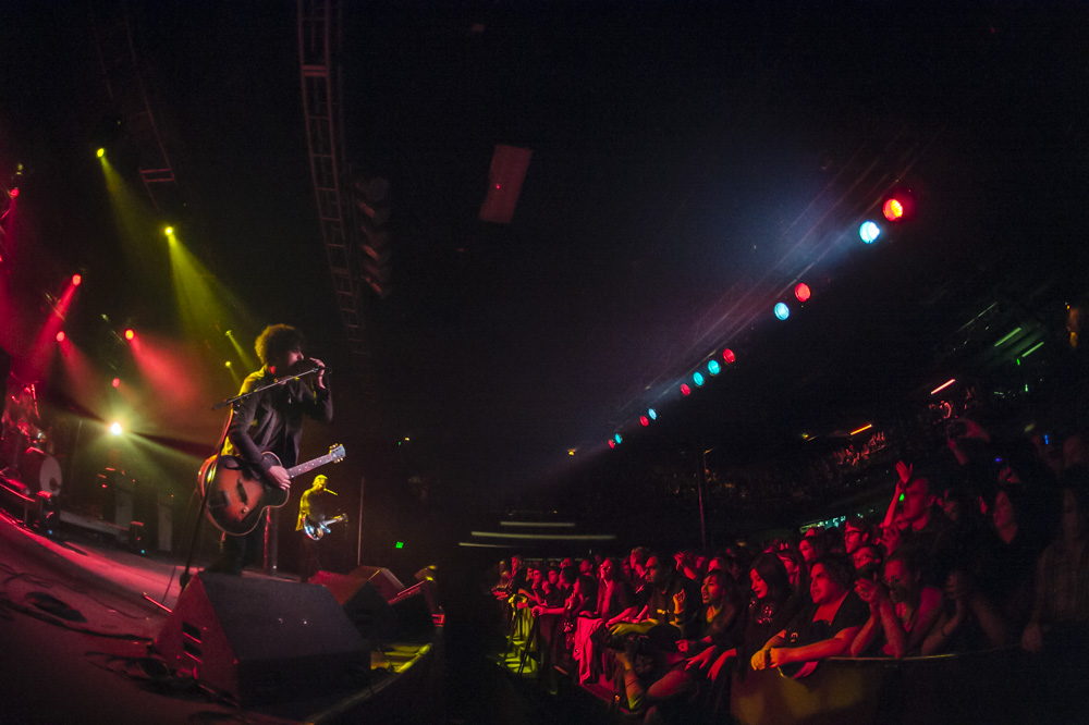 Black Rebel Motorcycle Club, Roseland Theater, photo by Jordan Sleeth