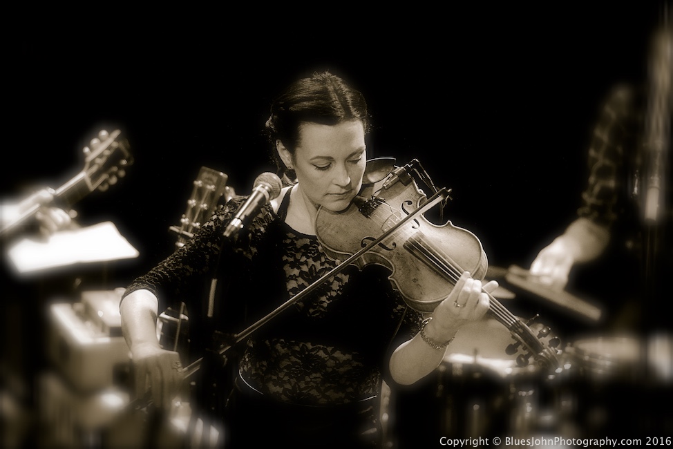 Amanda Shires, Mississippi Studios, photo by John Alcala