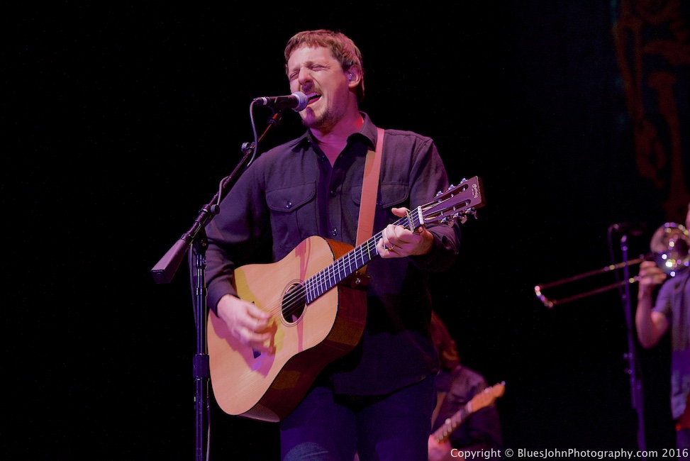 Sturgill Simpson, Keller Auditorium, photo by John Alcala