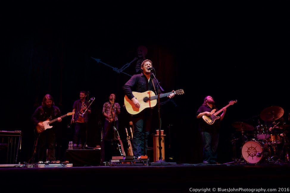 Sturgill Simpson, Keller Auditorium, photo by John Alcala