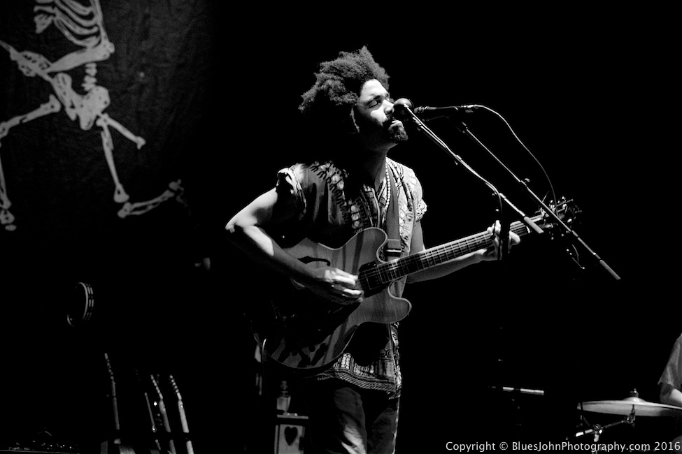 The London Souls, Keller Auditorium, photo by John Alcala