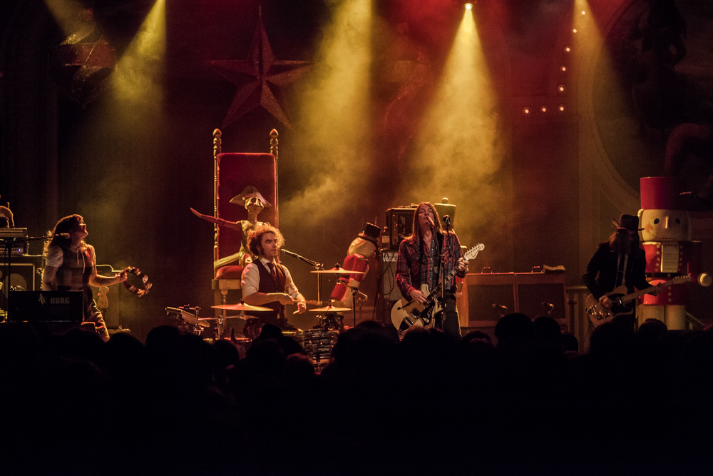 The Dandy Warhols, Crystal Ballroom, photo by Blake Sourisseau