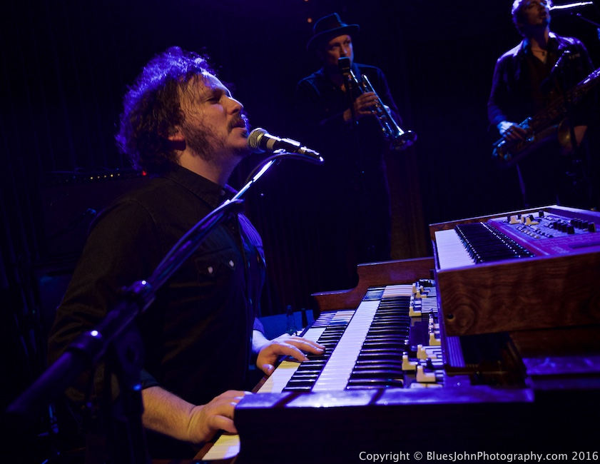 Nathaniel Rateliff, Crystal Ballroom, 94.7 FM, photo by John Alcala