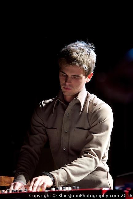 The Domestics, Crystal Ballroom, 94.7 FM, photo by John Alcala