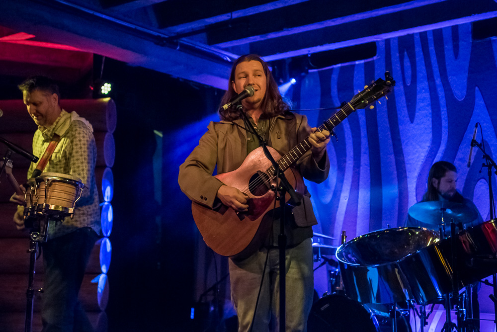 TapWater, Doug Fir Lounge, photo by Miss Ellanea