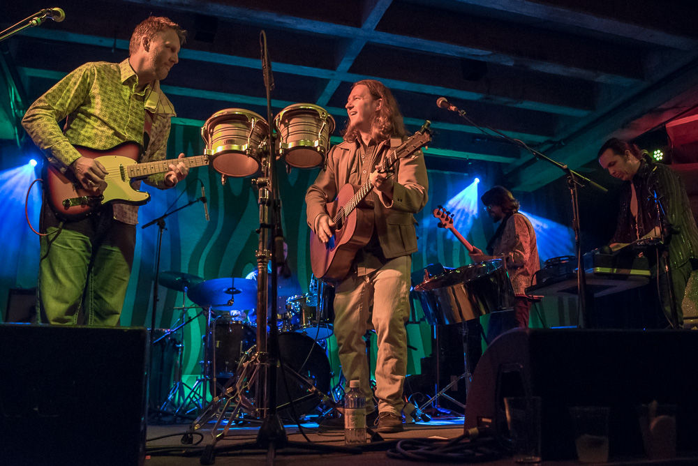 TapWater, Doug Fir Lounge, photo by Miss Ellanea