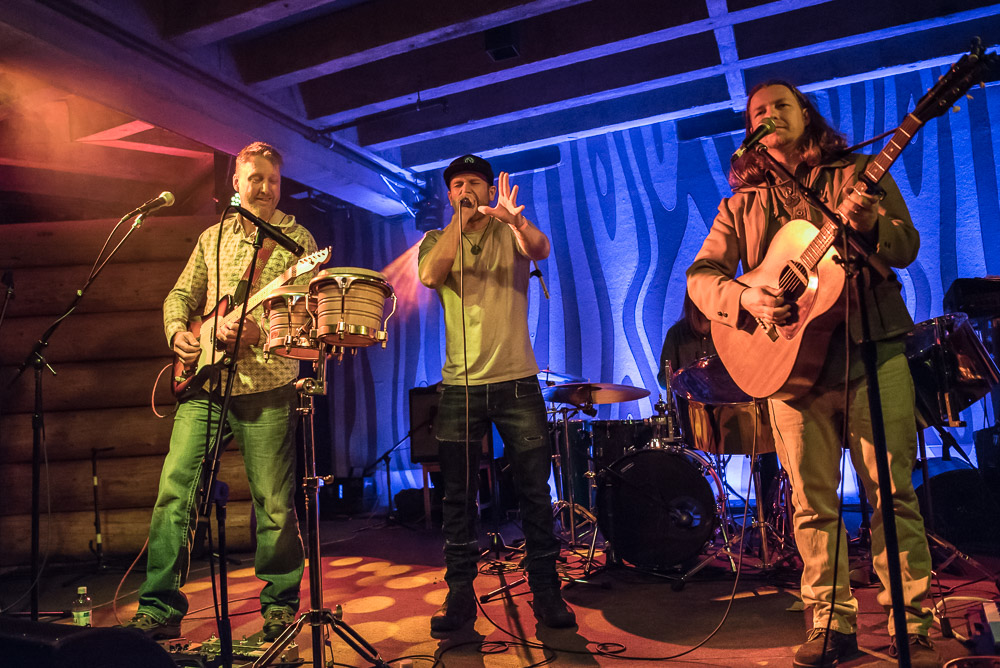 TapWater, Doug Fir Lounge, photo by Miss Ellanea