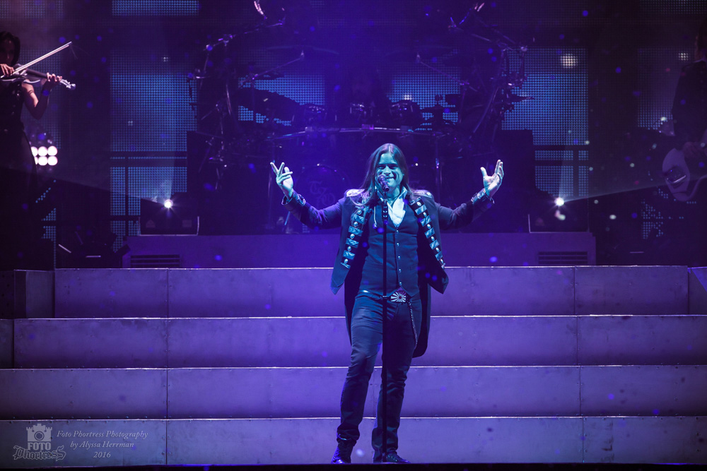 Trans-Siberian Orchestra, Moda Center, photo by Alyssa Herrman