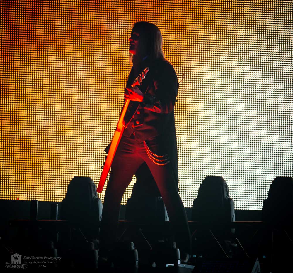 Trans-Siberian Orchestra, Moda Center, photo by Alyssa Herrman