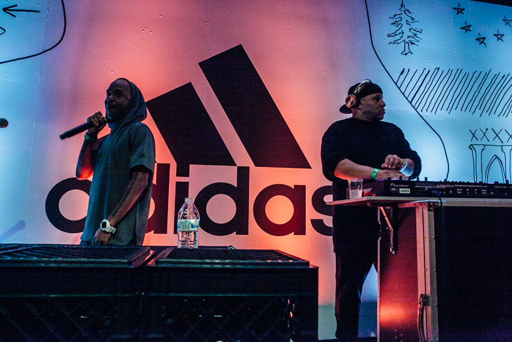 StarChile, DJ O.G. One, Flex Space, Mic Check, photo by Tojo Andrianarivo