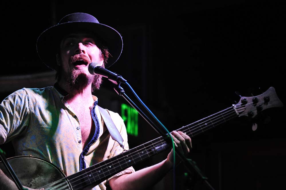 Three For Silver, Mississippi Pizza, photo by Miri Stebivka