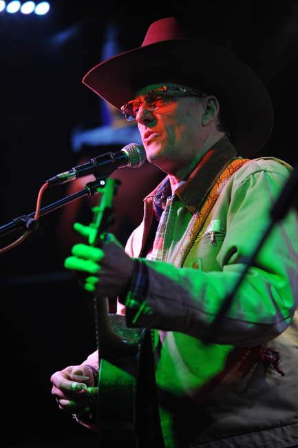 Trashcan Joe, Mississippi Pizza, photo by Miri Stebivka