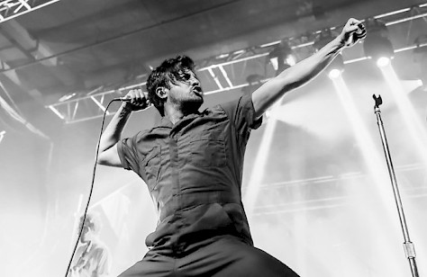 Young the Giant, Roseland Theater, photo by Sydnie Kobza