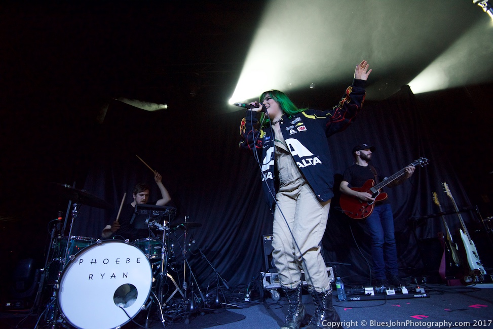 Phoebe Ryan, Roseland Theater, photo by John Alcala