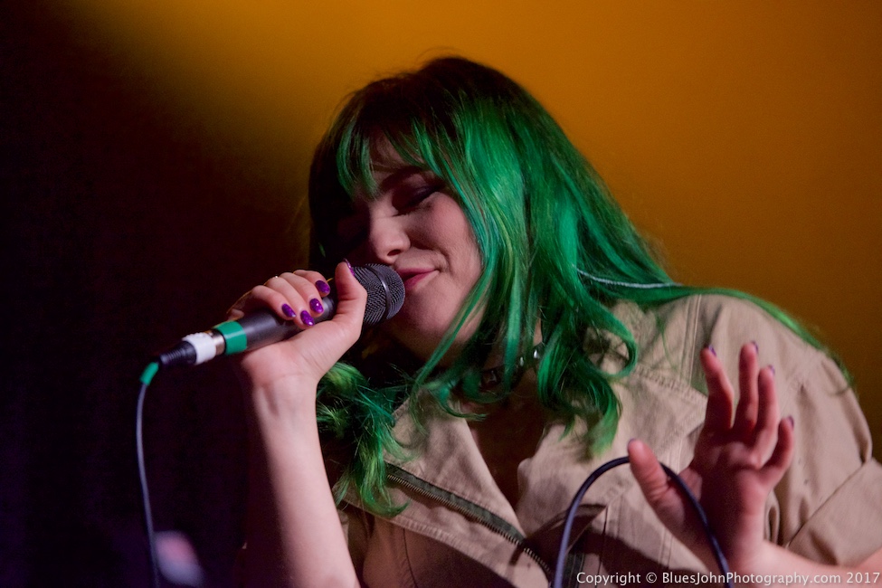 Phoebe Ryan, Roseland Theater, photo by John Alcala