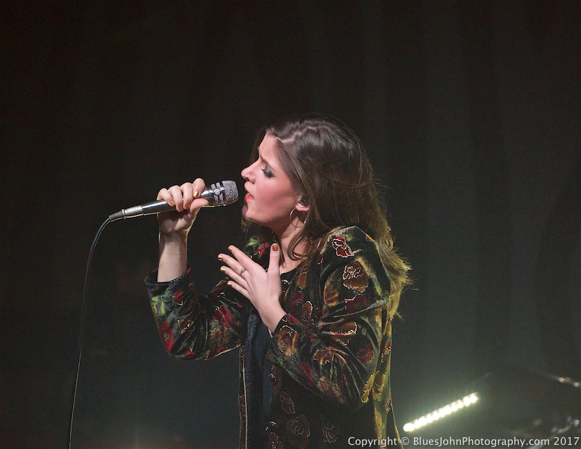LÉON, Doug Fir Lounge, photo by John Alcala