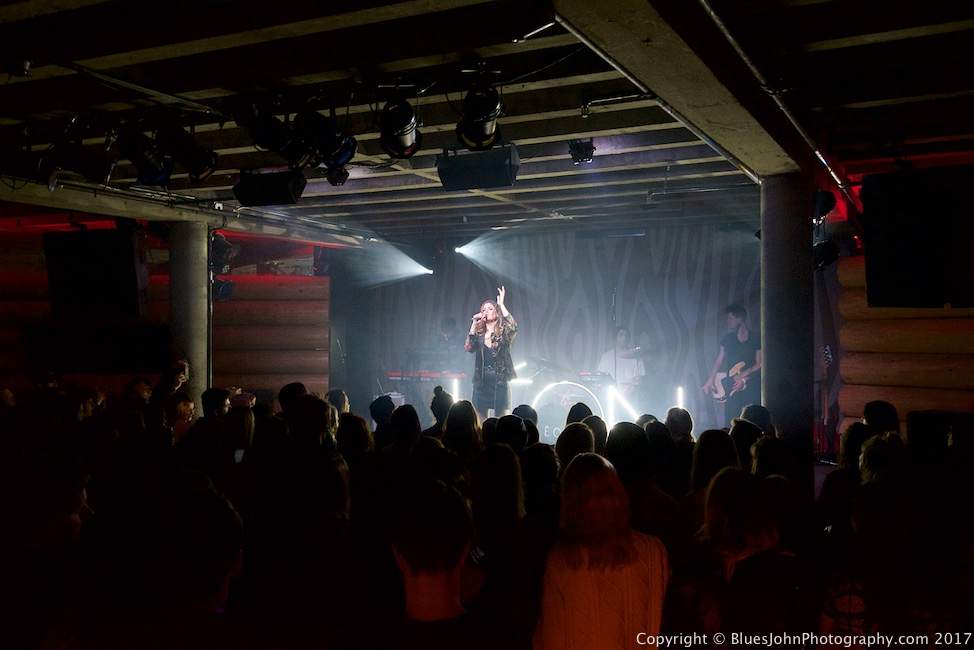 LÉON, Doug Fir Lounge, photo by John Alcala