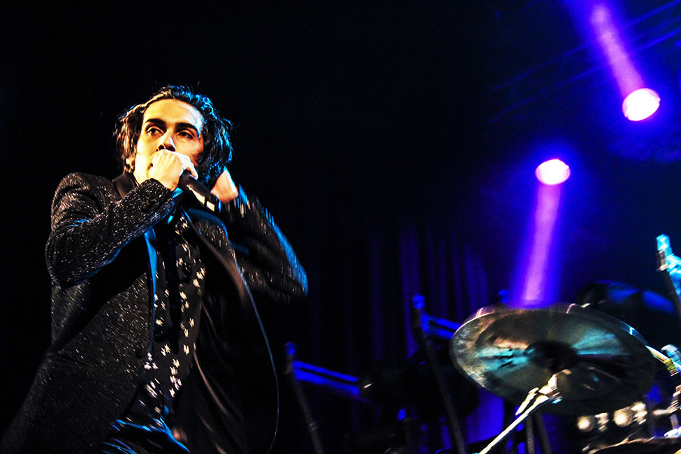 Crown The Empire, McDonald Theatre, photo by Emma Davis