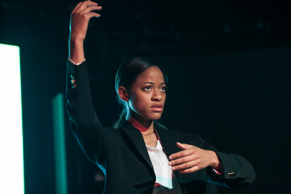 Kilo Kish, Roseland Theater, photo by Tojo Andrianarivo