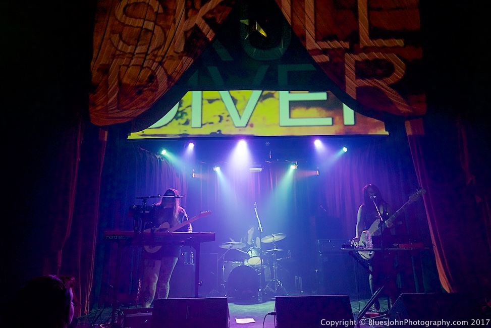 Skull Diver, Star Theater, photo by John Alcala