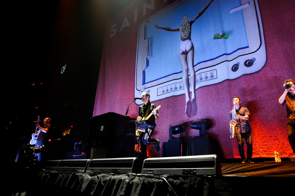 Saint Motel, Moda Center, Rose Quarter, photo by Sydnie Kobza